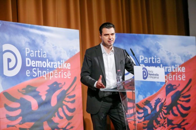 Basha: Ne demokratët jemi të vetëdijshëm dhe të vendosur për betejën që na pret kundër regjimit