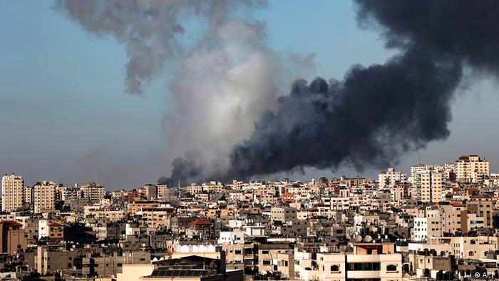 DW: Kush e mbështet Hamasin dhe ku i merr raketat që po lëshon në Izrael