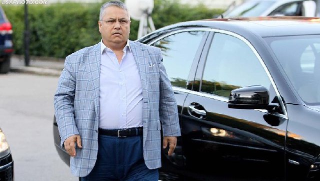 Kush është deputeti që do të zëvendësojë Bashkim Finon në parlament