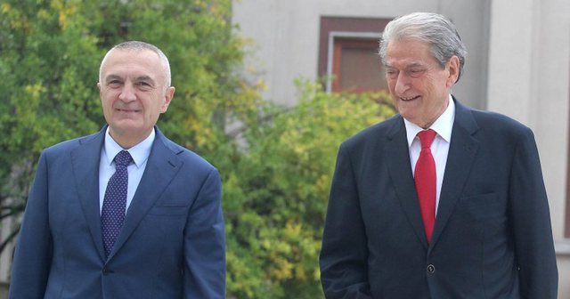 Berisha u shpall “non grata” nga SHBA, reagon Ilir Meta