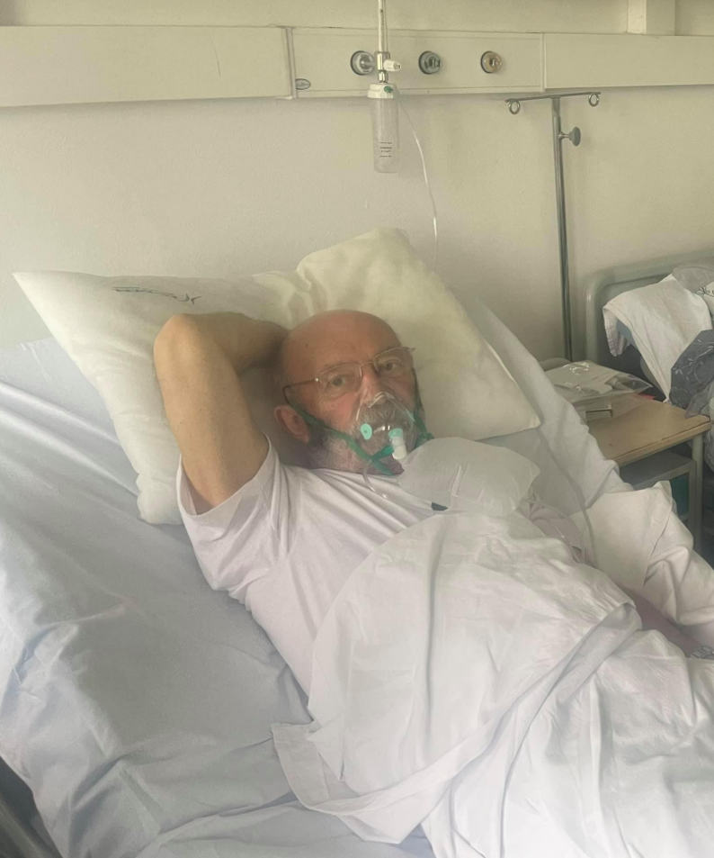 Çun Lajçi kritikon Kurtin për vaksinat: I tha jo Ramës, kur vllau i mirë apo i keq na ofroi atë që kishte