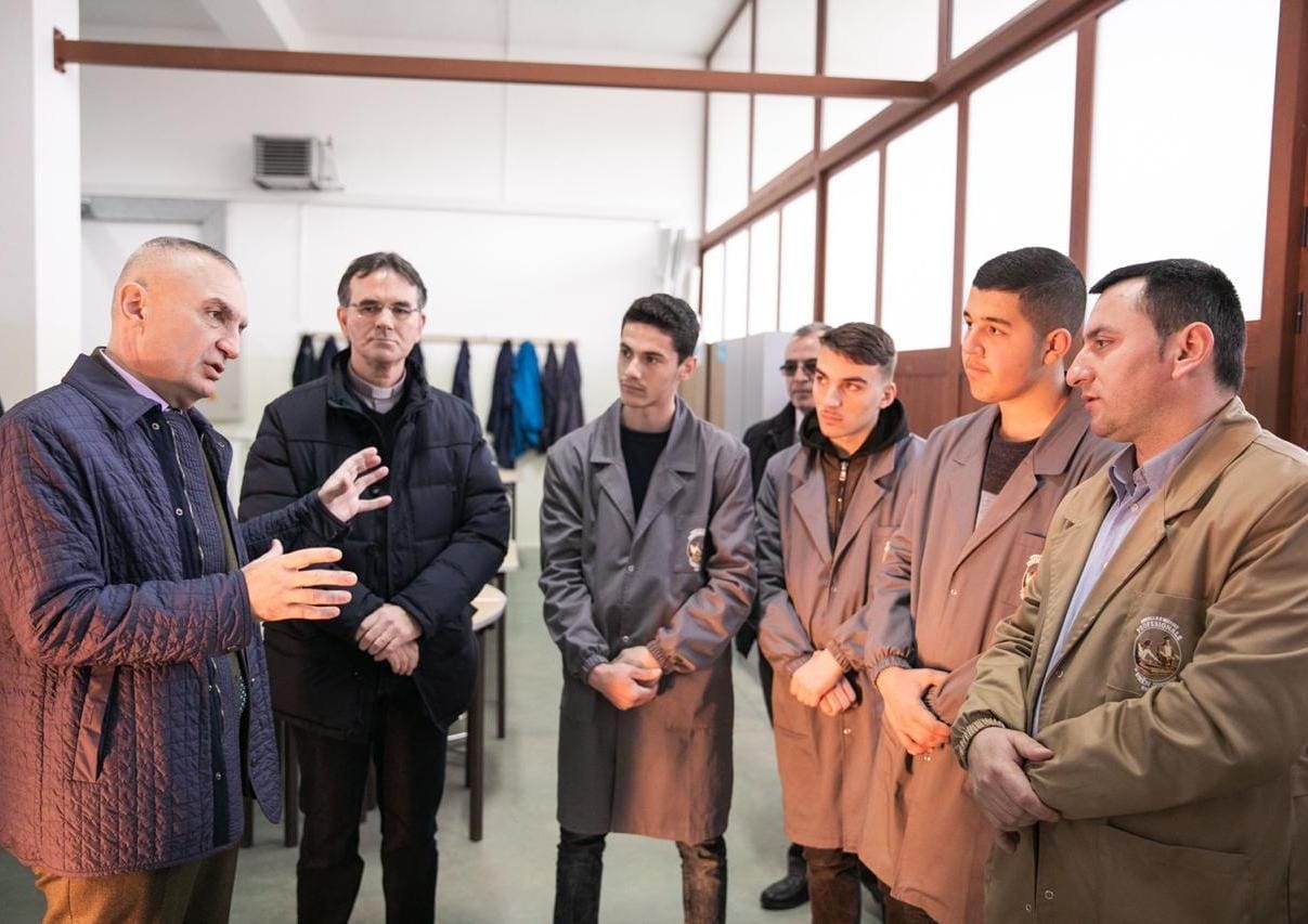 Dita e punëtorëve/ Meta: Shqipëria me nivelin më të ulët të pagës në rajon dhe në Europë