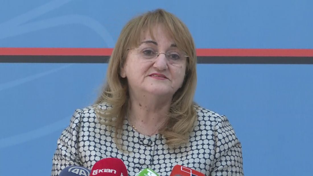 Rakacolli: Pandemia s’ka mbaruar, virusi ende mes nesh