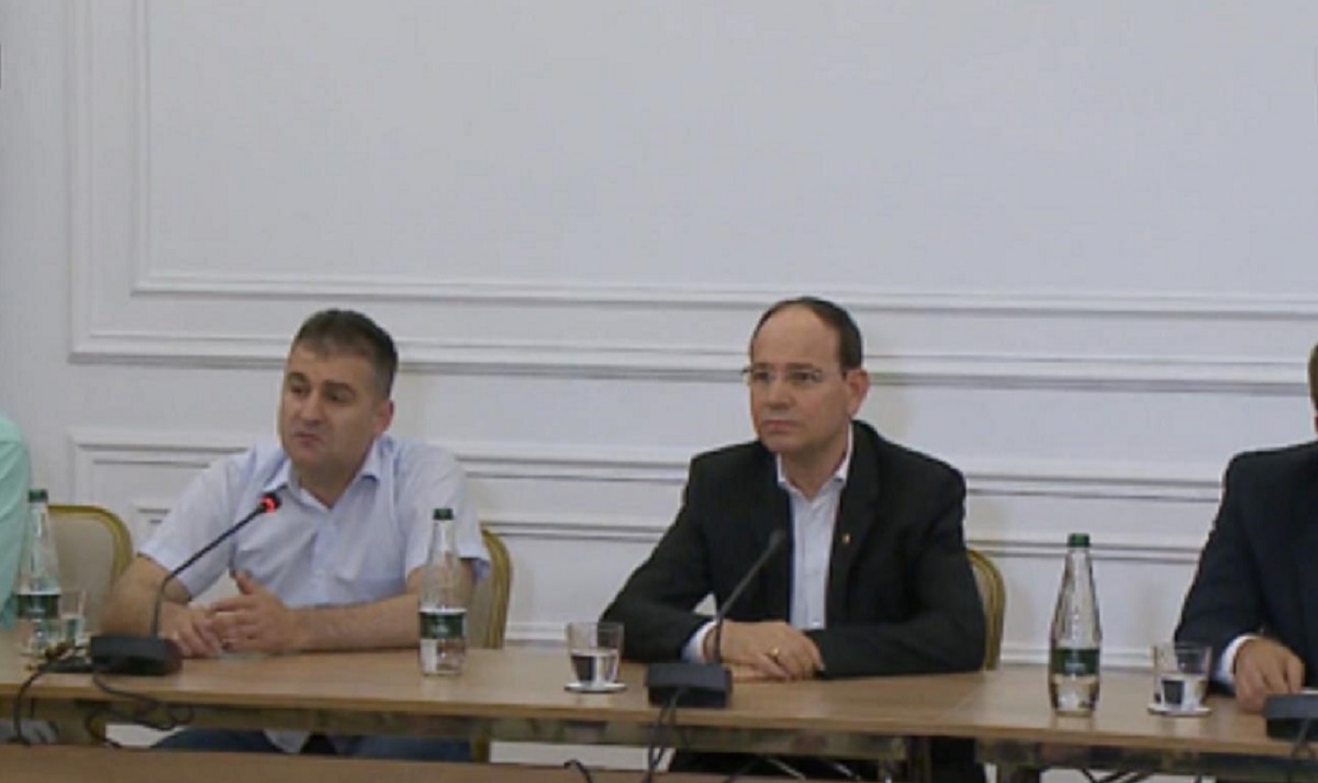 Grupi për PD, Nishani: Basha të sqarojë nëse është i ndikuar nga Berisha