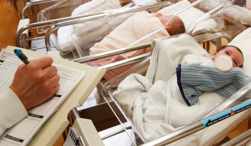 Ritmi i lindjeve në nivelin më të ulët në rreth 50 vjet në SHBA