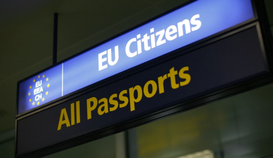 KE thirrje vendeve të BE-së: Të lejohet lëvizja e personave të vaksinuar