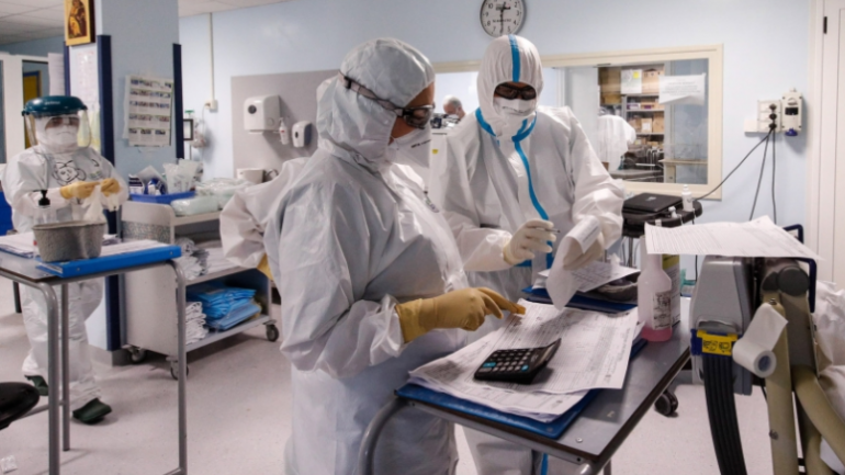 83 persona humbin jetën nga COVID-19 në Greqi