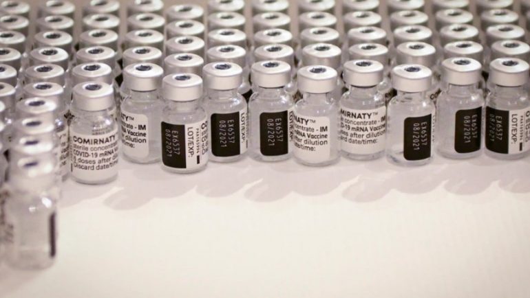 Mbërrijnë mbi 100 mijë doza të Pfizerit në Kosovë