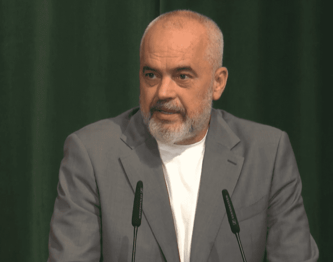 Ora policore deri në 23:00, Rama iu kthen përgjigje të pakënaqurve