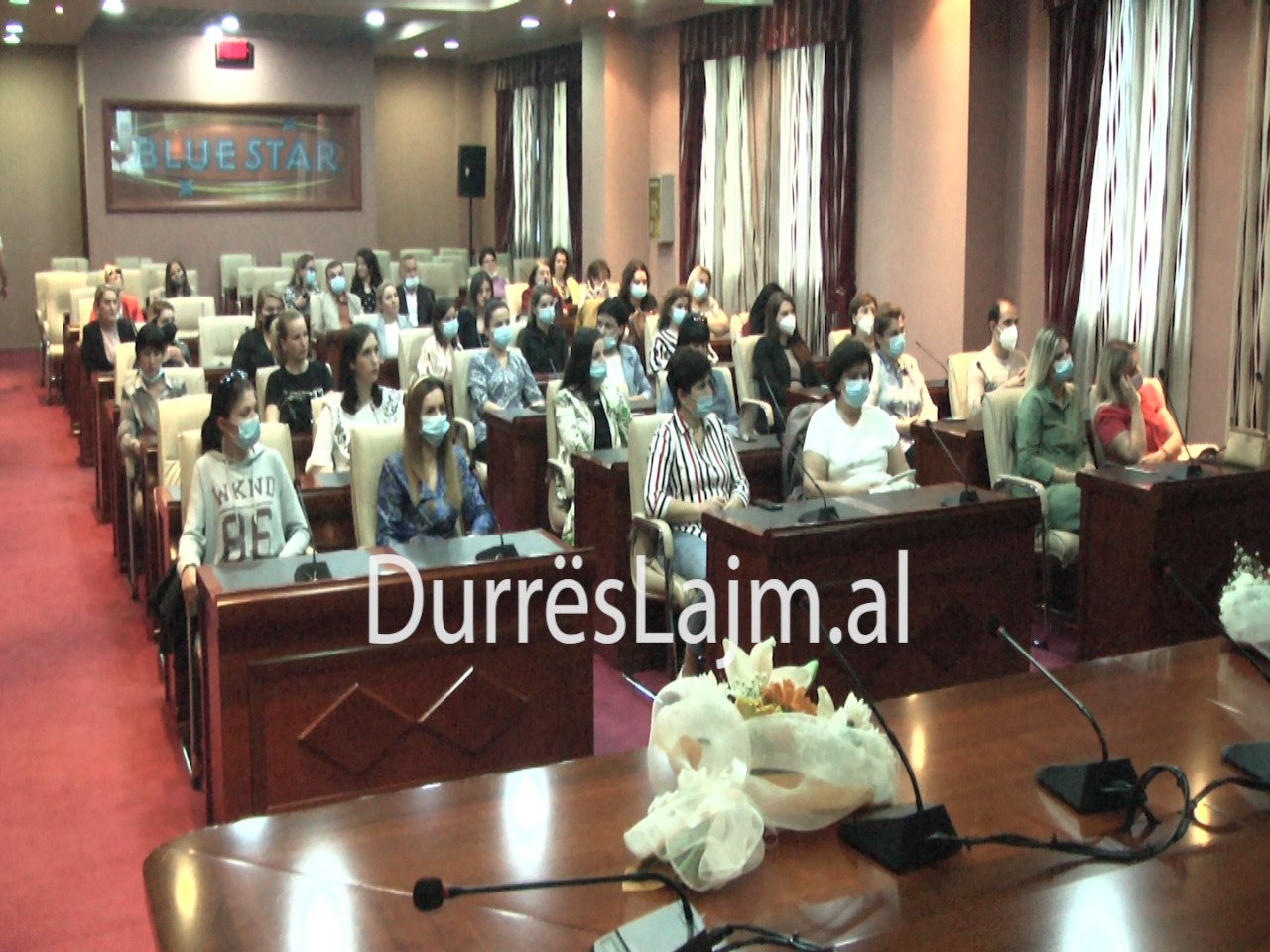 12 Maji/ “Kërkojmë kushte më të mira”, infermierët e Durrësit vlerësohen me certifikata për punën e kryer (VIDEO)