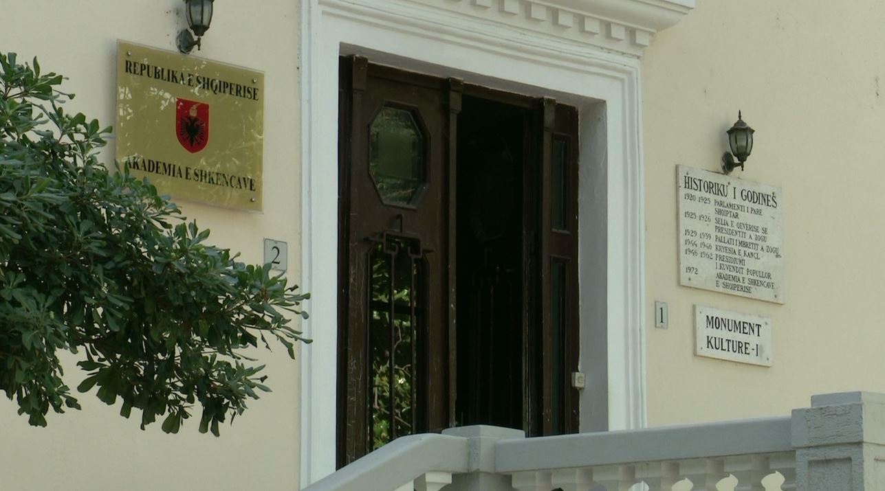 17 personat e shpallur anëtarë të jashtëm të Akademisë së Shkencave