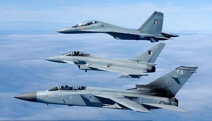 SHBA-ja dërgon forca shtesë në Afganistan për të siguruar largimin