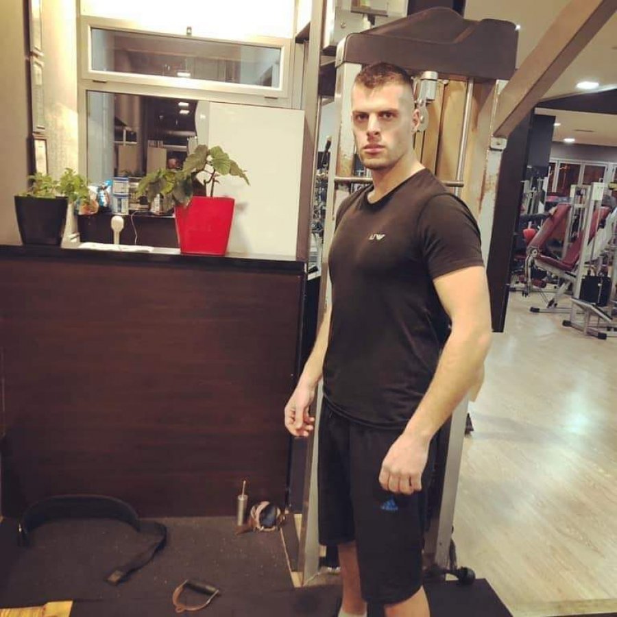 Rrëfimi i oficerit të RENEA-s që u kap me kokainë: Marr njerëz të rastësishëm në makinë