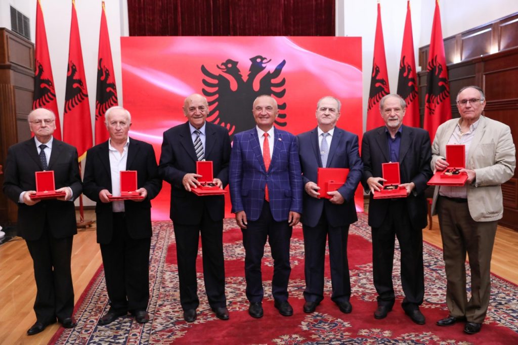 Meta vlerëson mjekë të dalluar: Kontributi juaj është një kurorë e çmuar në të gjitha rezultatet e sportit shqiptar