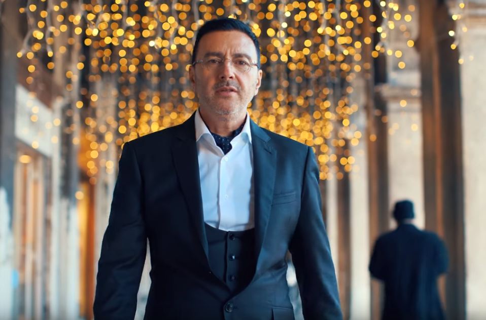 Pirro Çako bëhet baba për herë të dytë