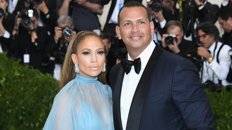 Pas ndarjes nga Jennifer, Alex Rodriguez merr vendim