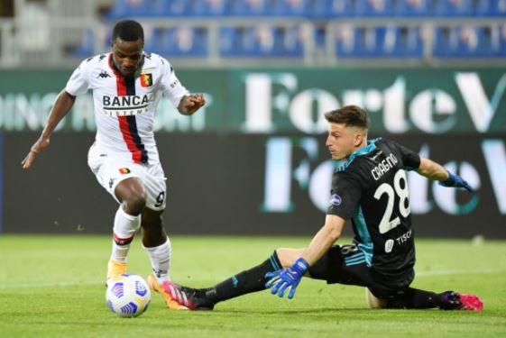 “Kam ardhur në Itali me anije, punoja murator”, kush është futbollisti 19-vjeçar që mahniti në debutim me skuadrën e Serisë A