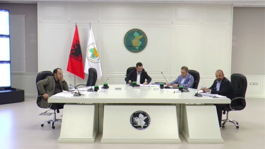 KAS: Rezultati në Berat nuk ndryshon, të hënën shqyrtohen ankesat për Durrësin