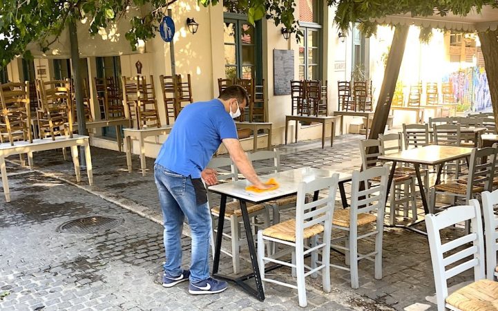 Hapen restorantet, baret dhe kafenetë në Greqi