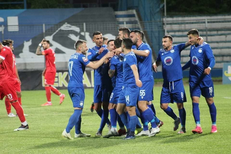 Nisin përgatitjet anti-Kastrioti, Teuta me një mungesë të rëndësishme