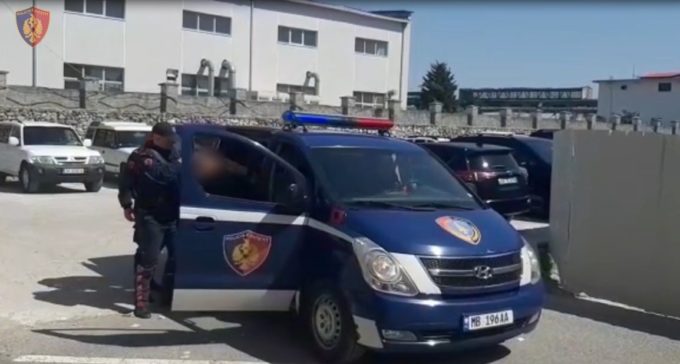 EMRI/ Ngacmoi seksualisht të miturën, ndalohet polici 62-vjeçar