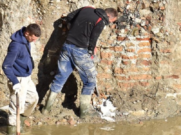 Rindërtimi pas tërmetit po shkatërron trashëgiminë arkeologjike të Durrësit