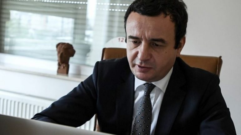 Pas vizitës në Bruksel, Kurti fton në takim kryetarët e partive opozitare