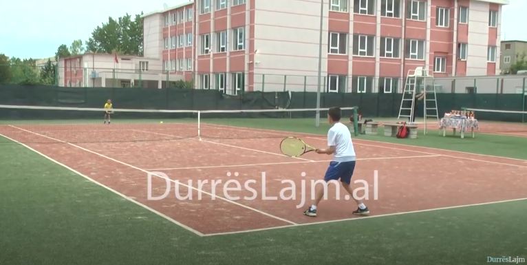 Finalizohet kampionati i tenisit “Durrës Open”, shpallen lojtarët fitues (VIDEO)