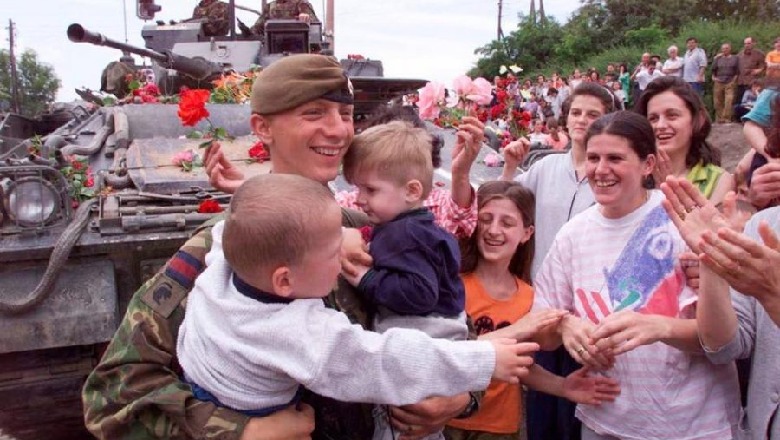 Sot shënohet 22-vjetori i çlirimit të Prishtinës, fundi i pushtimit serb