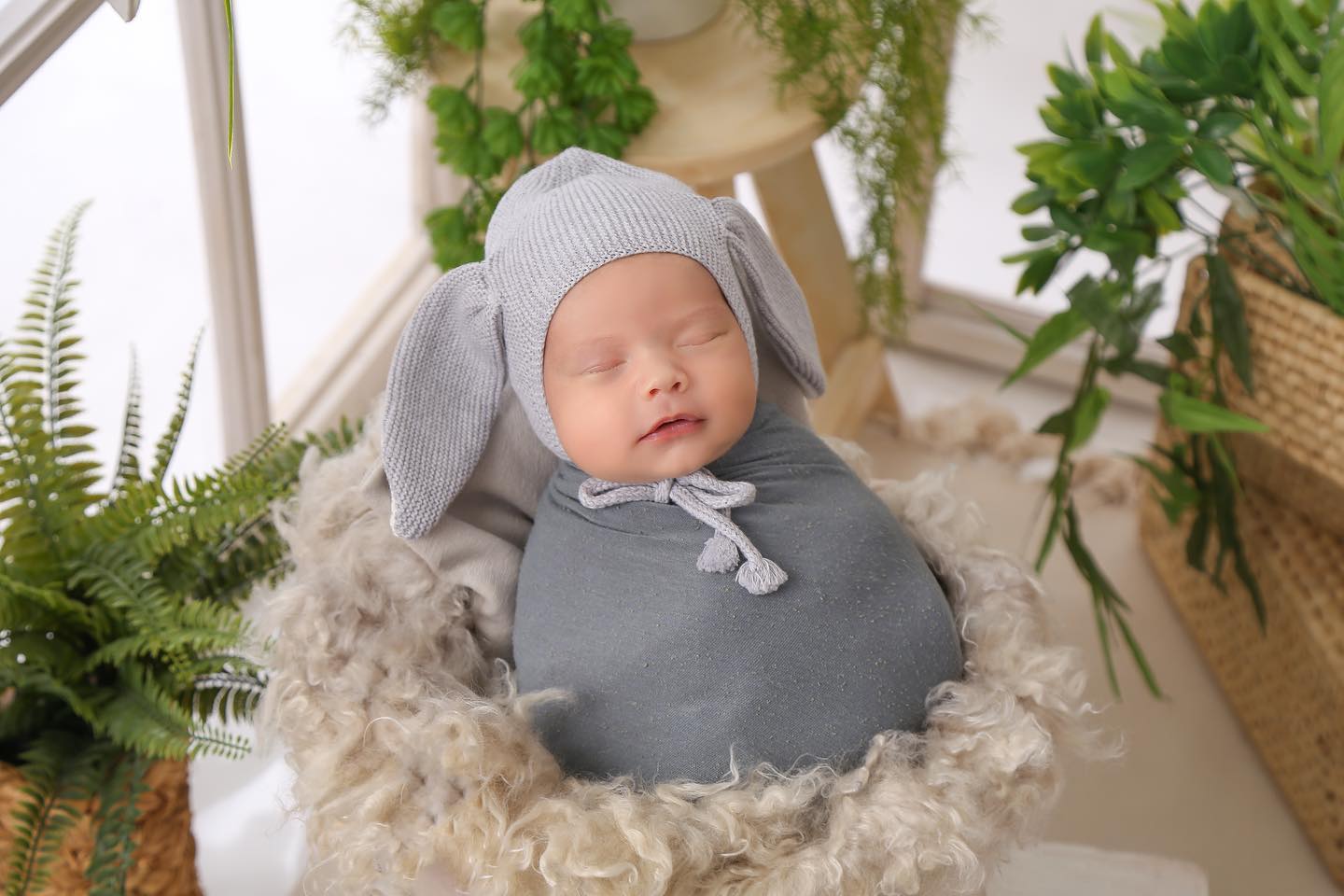 Publikon imazhin e vogëlushit të saj, por Tuna zbulon edhe mbiemrin e tij (FOTO)