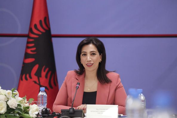 Ministrja Kushi: Projekti pilot edukativ antikorrupsion, kontribut shtesë për të përgatitur qytetarët e denjë të së ardhmes
