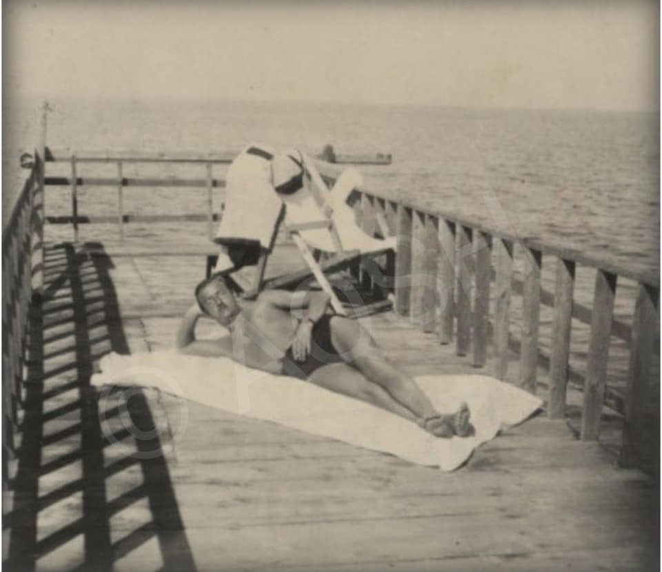 Kur Mbreti Zog bënte plazh në bregdetin e Durrësit, në vitin 1925