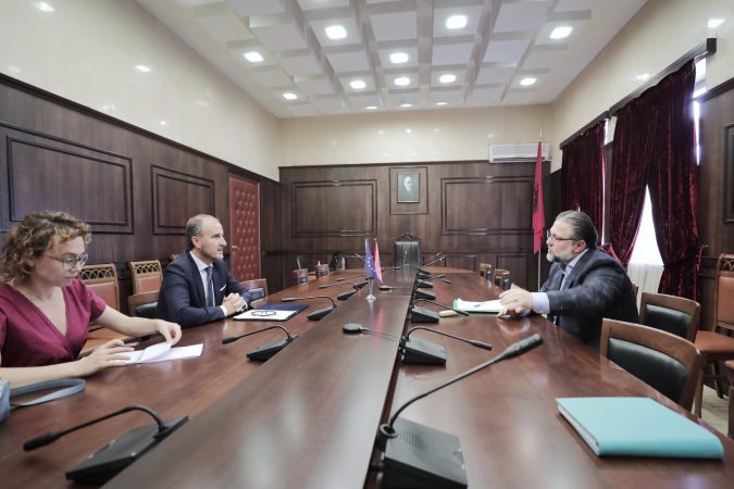 Soreca takon kreu e KED: Për një Gjykatë Kushtetuese të pavarur, me rëndësi të vazhdohet me emërimin e gjyqtarëve të mbetur