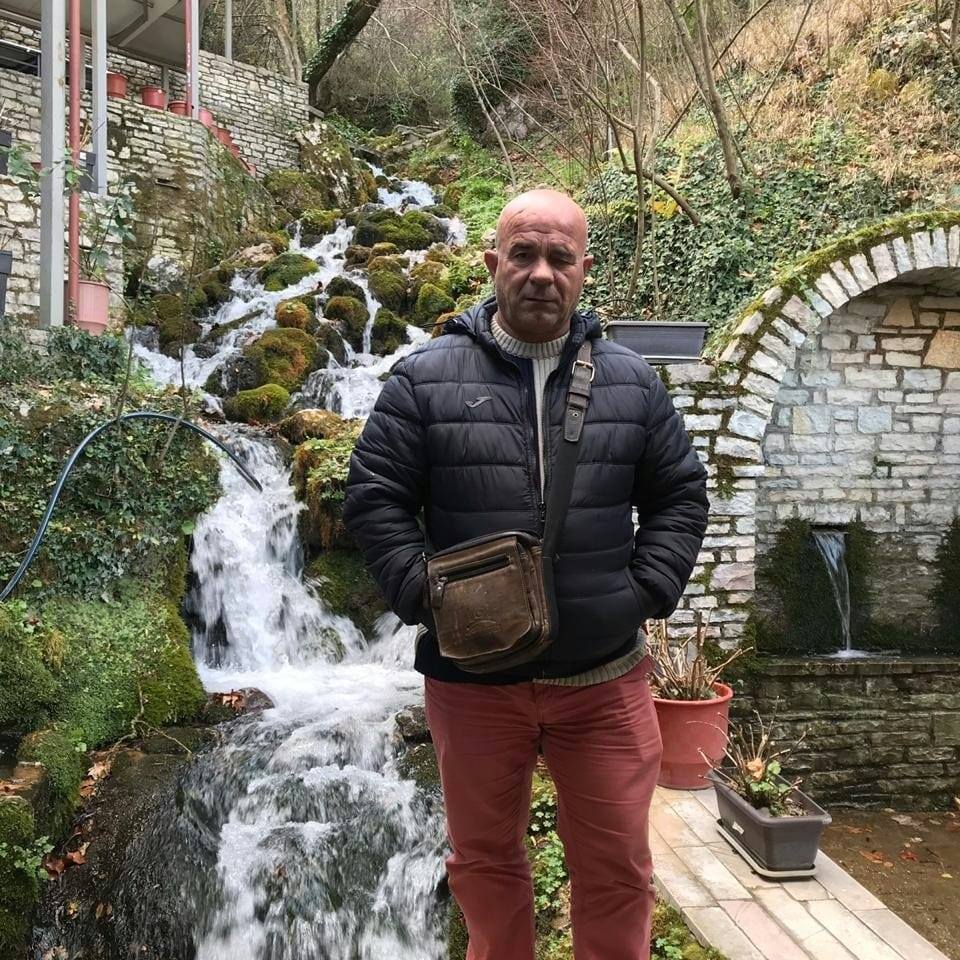 Policia jep detajet e para për atentatin: Viktima ndërroi jetë në spital, janë ngritur disa pika kontrolli