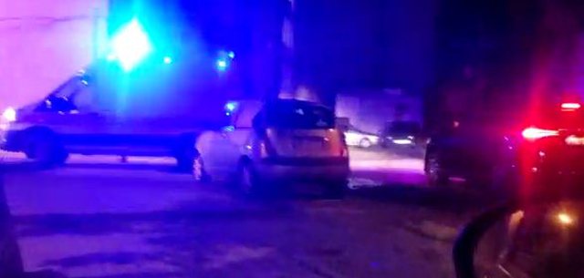 Ekzekutimi i 35-vjeçarit, e kuptoi që po ndiqej dhe tentoi të futej në banesë, në 2015-n i vranë vëllanë