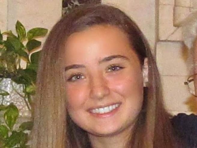 Humb jetën 18-vjeçarja, kishte marrë vaksinën AstraZeneca