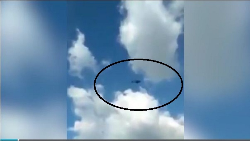 Helikopteri i presidentit kolumbian goditet me breshëri armësh