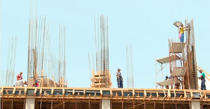 Lejuan ndërtimet pa leje, nën hetim kryeinspektori i IMT-së dhe 3 inspektorë (EMRAT)