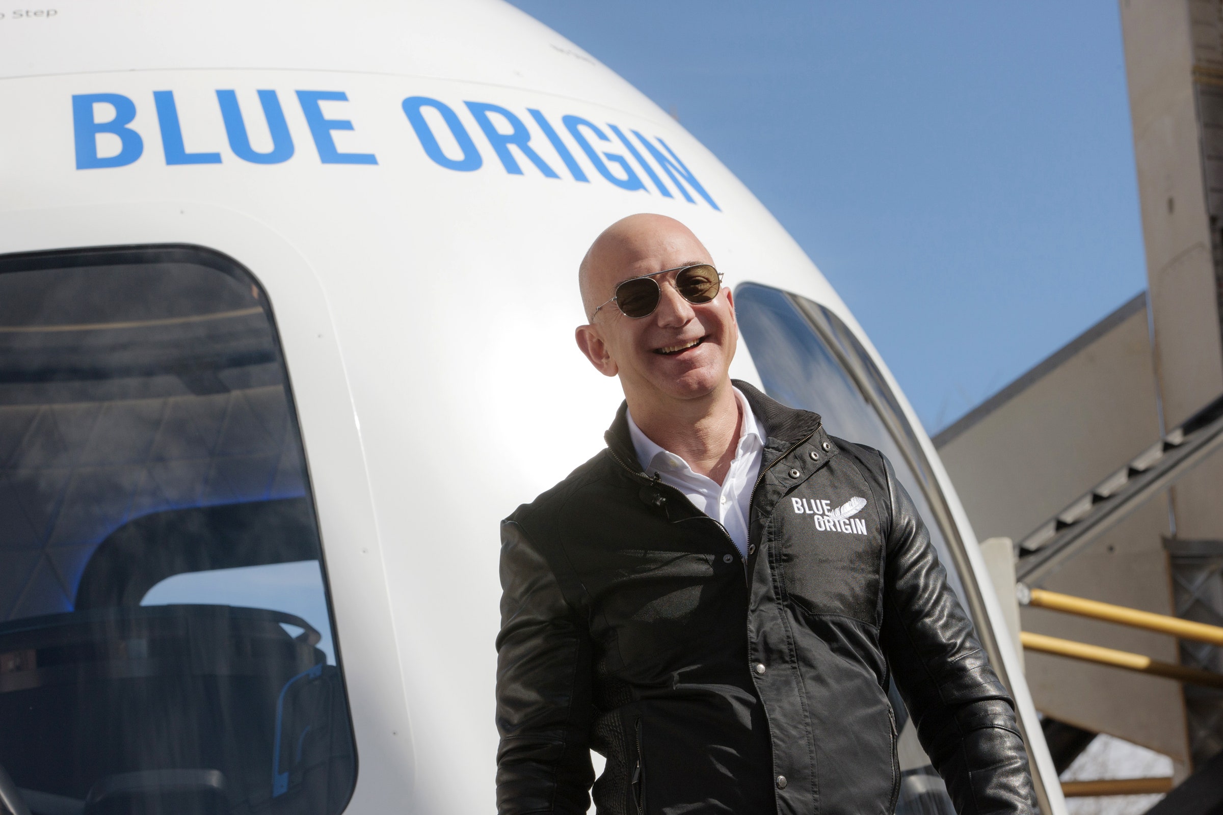 Jeff Bezos do të niset drejt Marsit, mijëra njerëz firmosin peticionin që t’i ndalohet kthimi