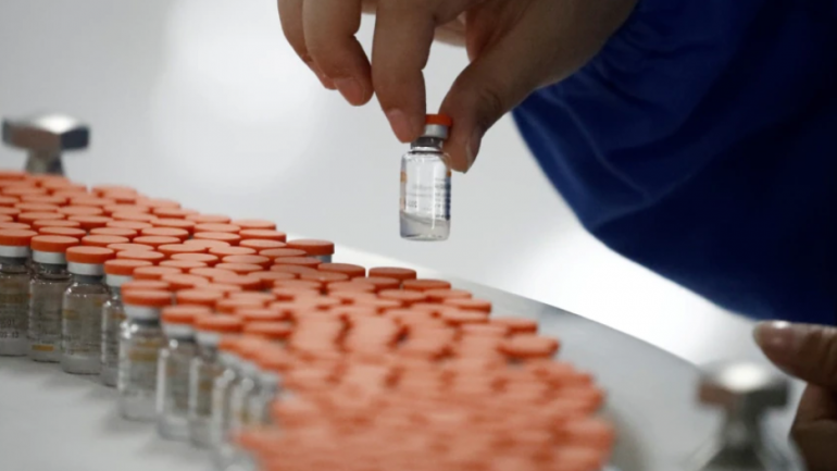 Mbërrijnë 500 mijë vaksina kineze në Maqedoninë e Veriut