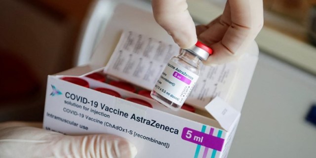 Greqia pritet të ndalojë vaksinimi me “AstraZeneca” personave nën 60 vjeç