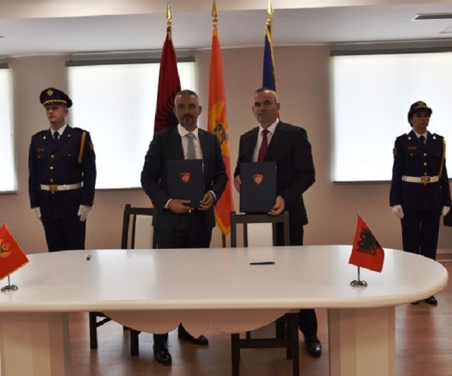 Ardi Veliu dhe homologu malazez nënshkruajnë në Shkodër protokollin për bashkëpunim mes policive për sezonin turistik