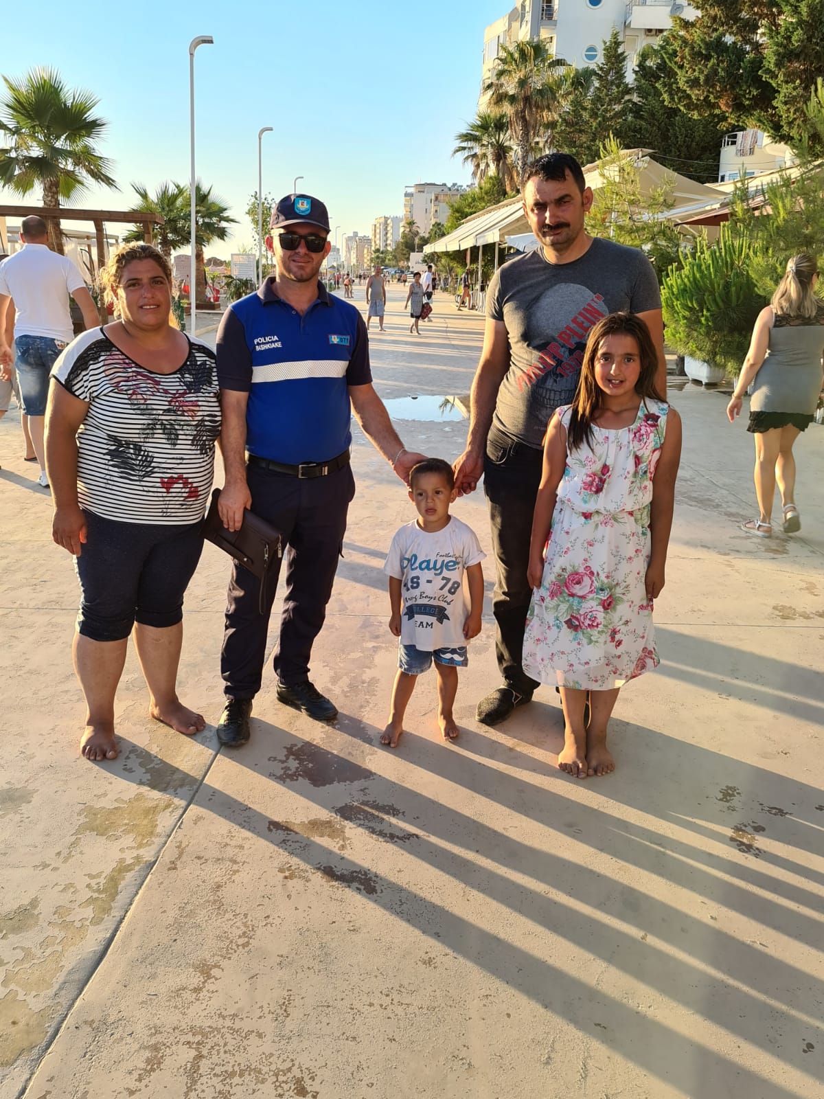 I mituri humbi në plazh, gjendet nga efektivët e Policisë Bashkiake Durrës