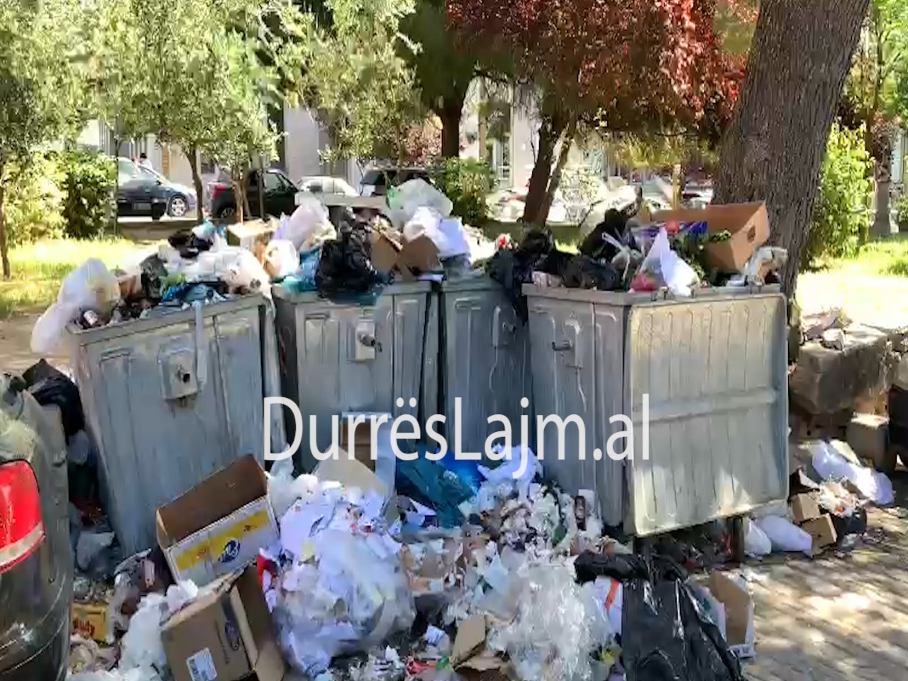 Prej dy ditësh nuk tërhiqen mbeturinat në Durrës, drejt kaosit mjedisor (VIDEO)