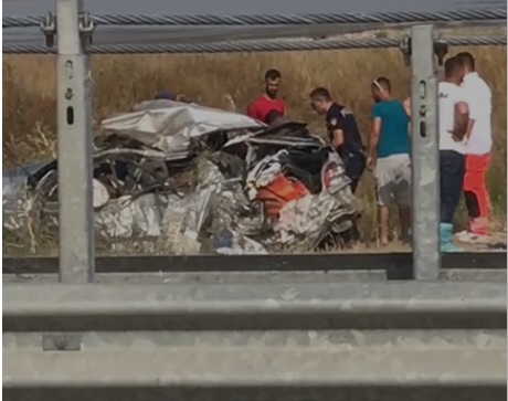 Aksident i rëndë me 3 të vdekur dhe 2 të plagosur