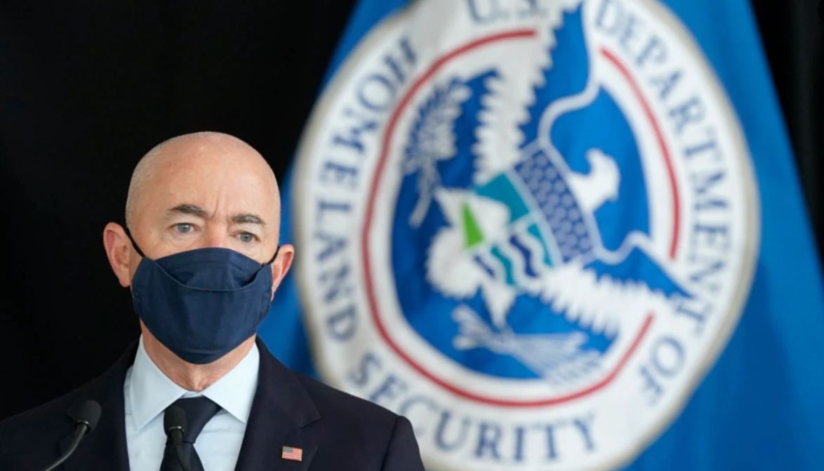 SHBA, azilkërkuesit nuk do të presin më në Meksikë