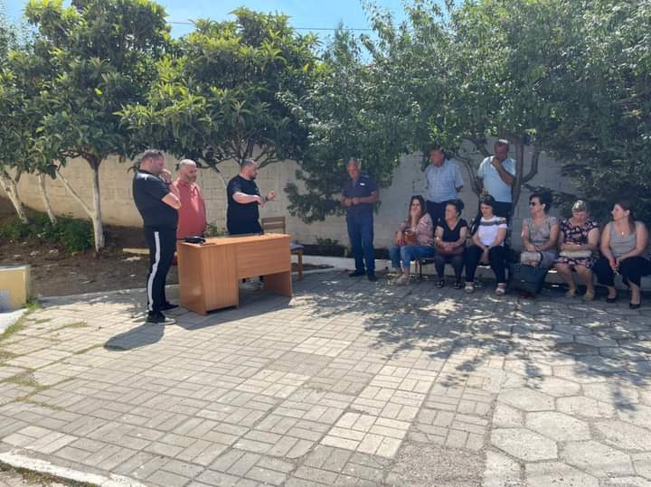 Kryebashkiaku Arbana i tërheq vëmendjen punonjësve të Ujësjellësit: Kujdes me shërbimin ndaj qytetarëve