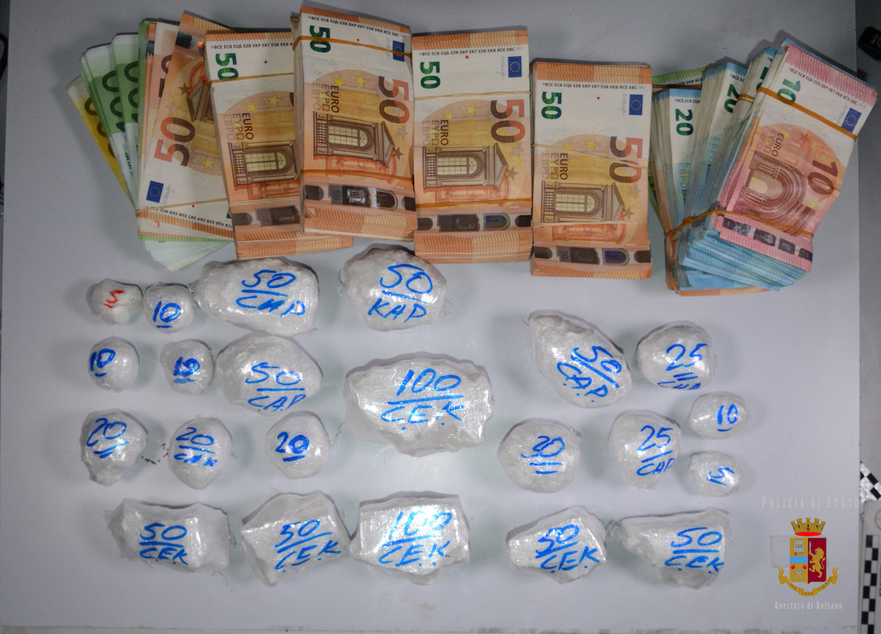 Arrestohet shqiptari me 150 mijë euro kokainë në Itali