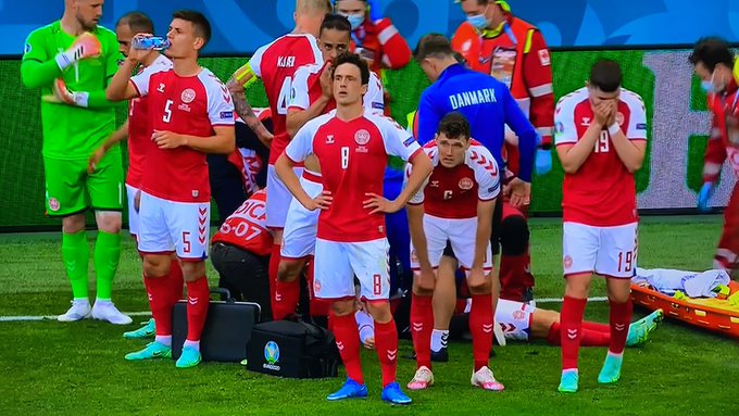 Futbollisti danez Eriksen bie pa ndjenja, mjekët i bëjnë masazh kardiak për ta kthyer në jetë (VIDEO)