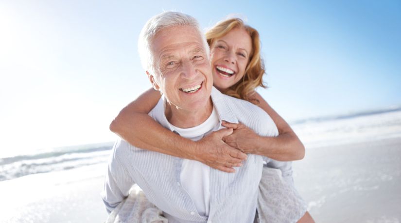 Zbulohet arsyeja pse gratë plaken më shpejt se burrat